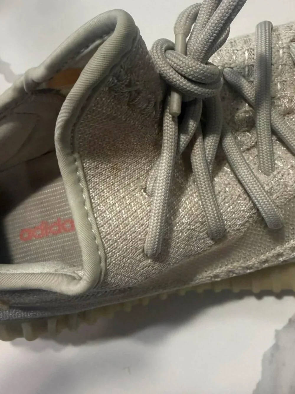 Adidas Women Yeezy Boost 350 V2 Light UV Reactive Sneakers Size 9